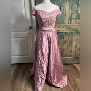 Lace pink prom dress skirt and crop top with corset in back size small